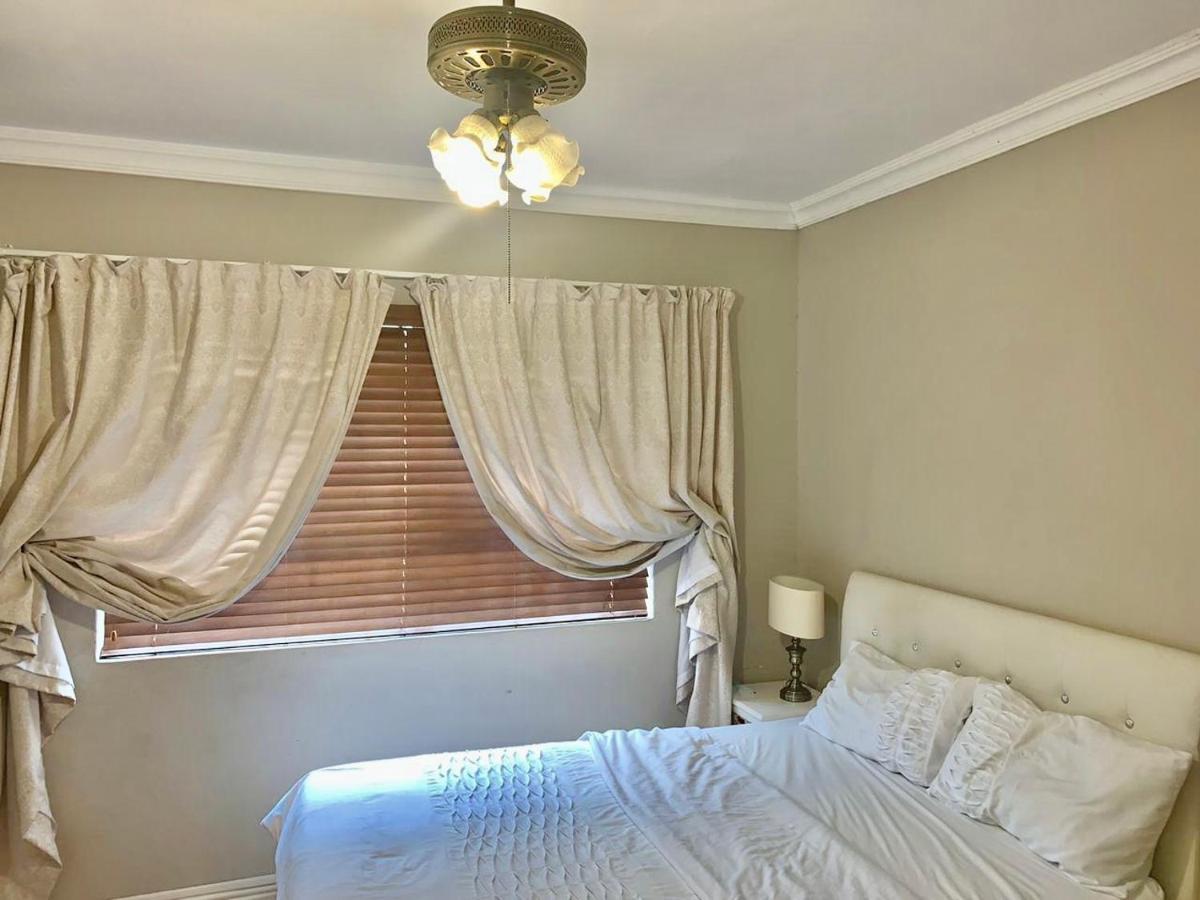 Beautiful Apartment In Century City Ciudad del Cabo Exterior foto