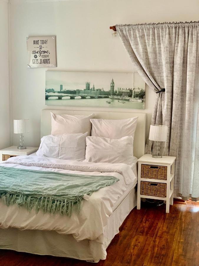 Beautiful Apartment In Century City Ciudad del Cabo Exterior foto