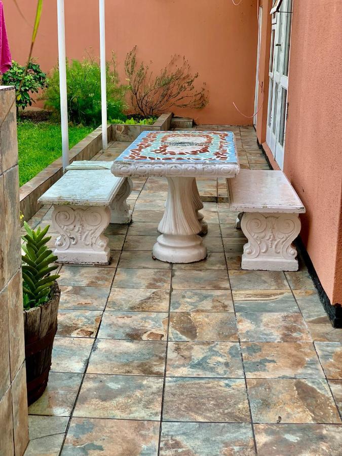 Beautiful Apartment In Century City Ciudad del Cabo Exterior foto